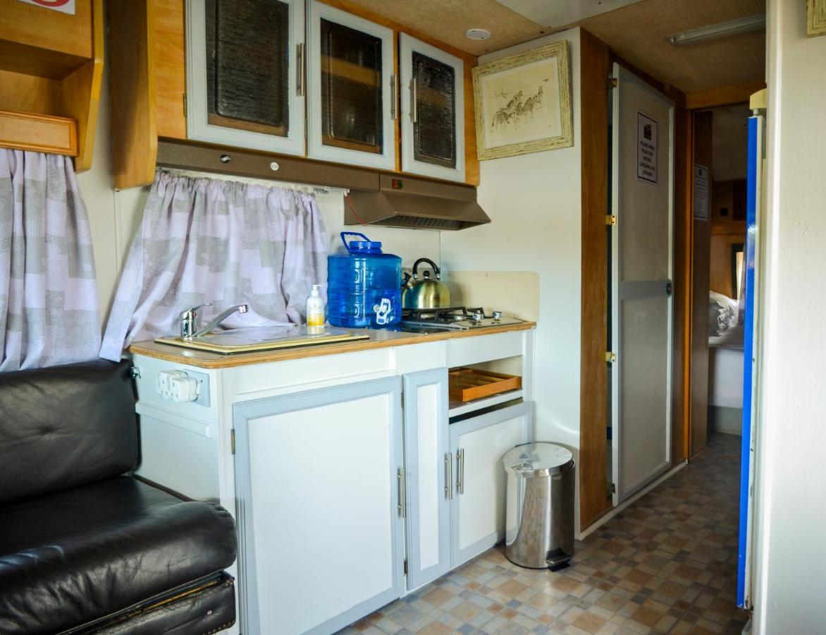 Maggie May House Boat - Colchester - 5Km From Elephant Park Dış mekan fotoğraf